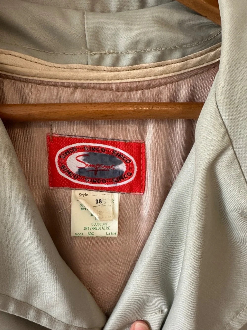Vintage wool lined, water resistant trench coat - Picture 12 of 13